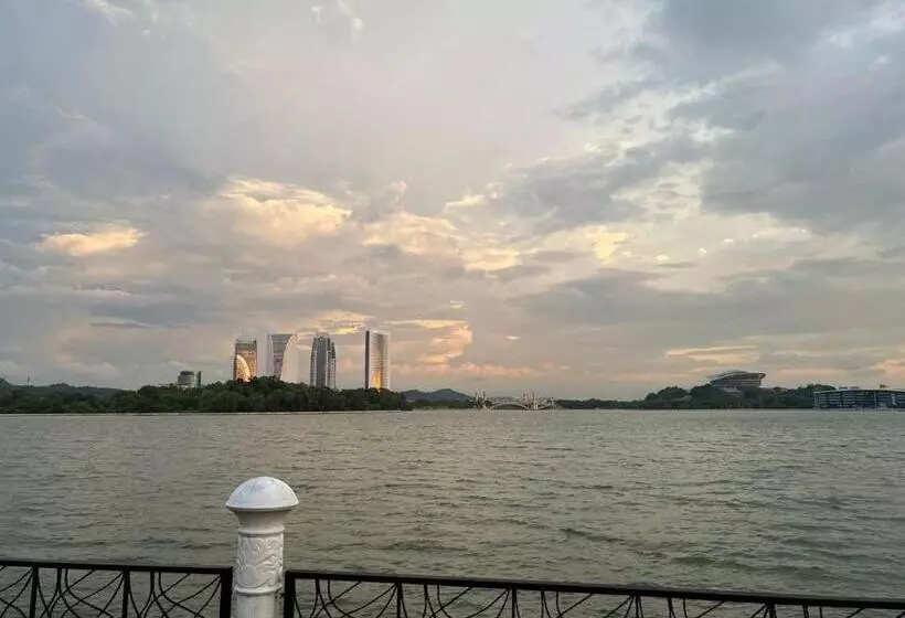 Majatalo Casa Blanca