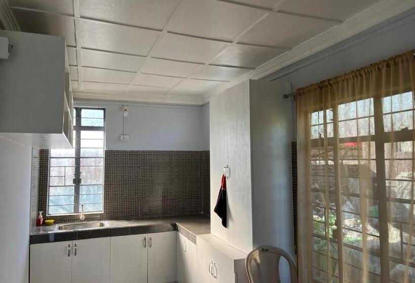 פנסיון Nchen Ki