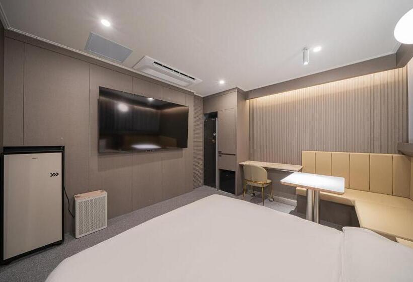 Sangju Brown Dot Hotel Sangju Branch