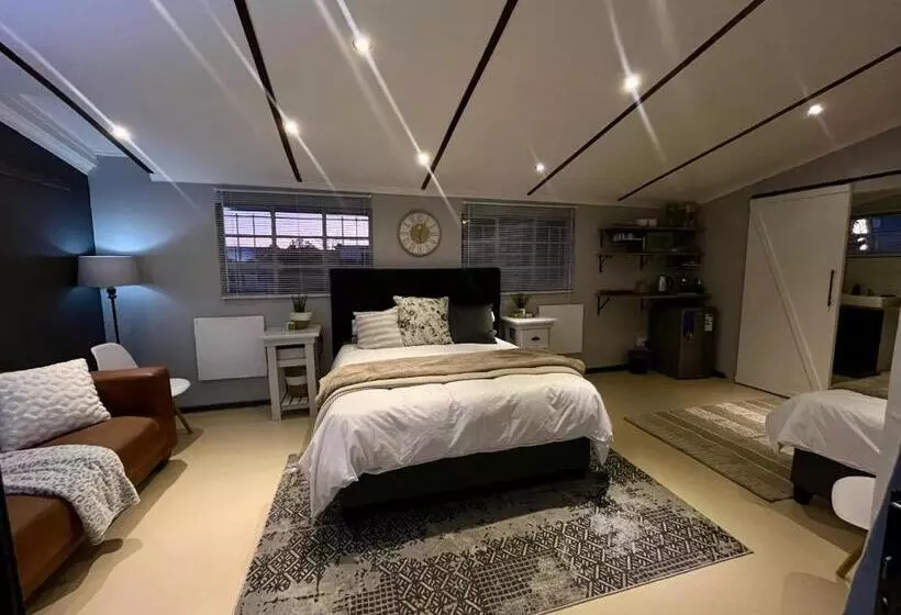 Retkeilymaja Toekoms Inn