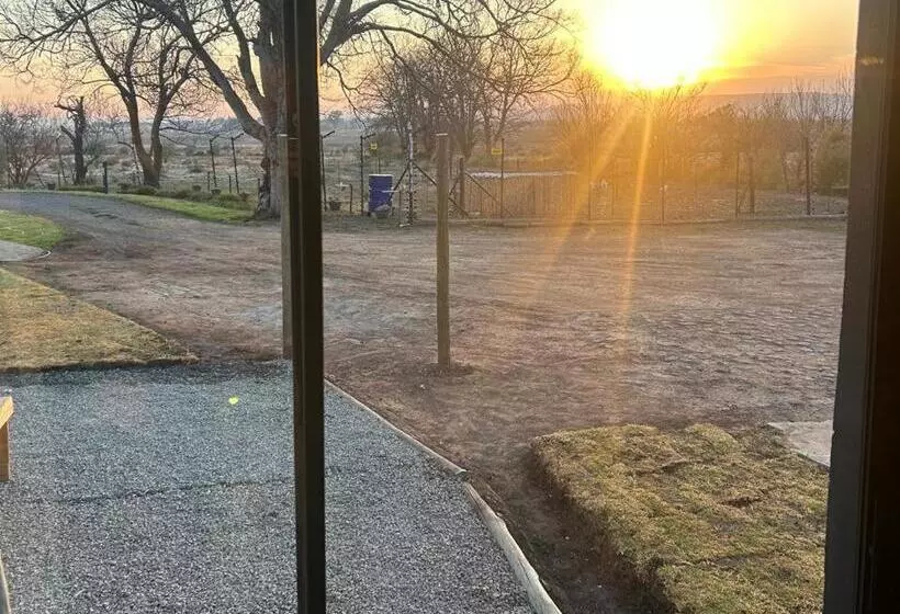 Retkeilymaja Toekoms Inn