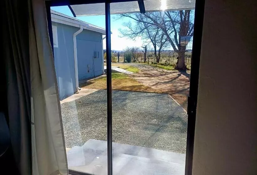 Retkeilymaja Toekoms Inn