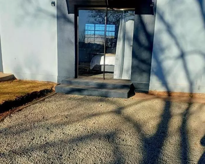 Retkeilymaja Toekoms Inn