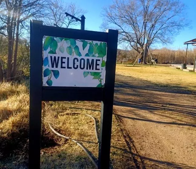 Retkeilymaja Toekoms Inn