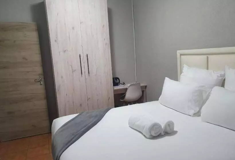 تختخواب و صبحانه Arrival Center Bnb