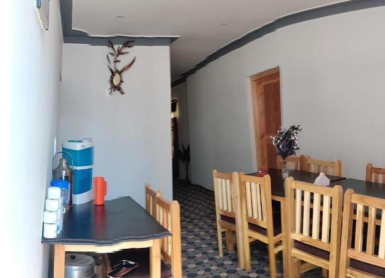 Bed and Breakfast Feroz Homestay Ladakh By Lexstays