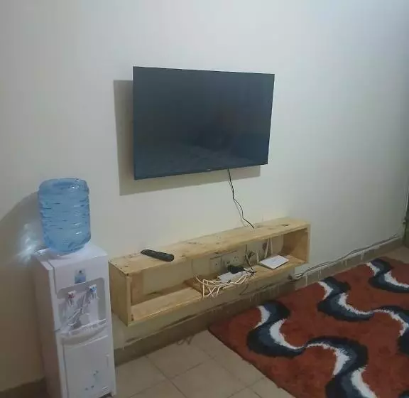 تختخواب و صبحانه Studio Space