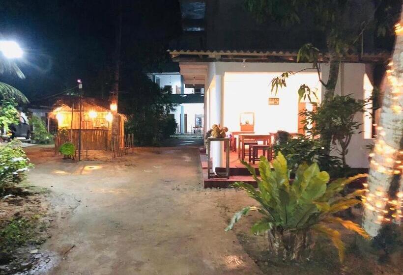 ホテル Babi Place