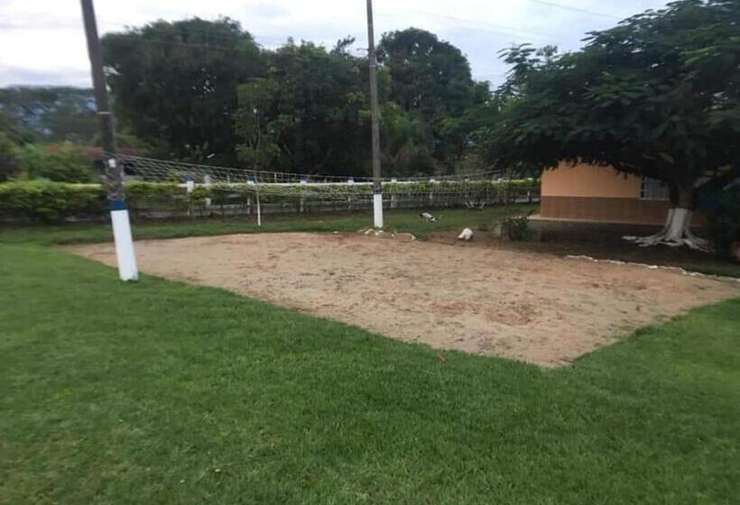 هتل Finca Turística Villa Chela