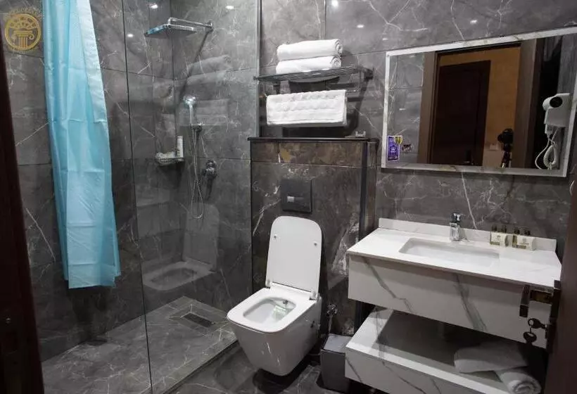 هتل Hôtel Césarée