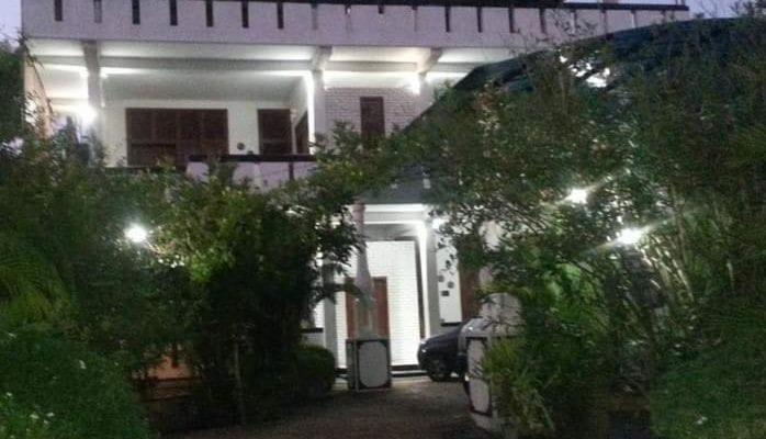 Hotel Indeewaree Lake View Resort