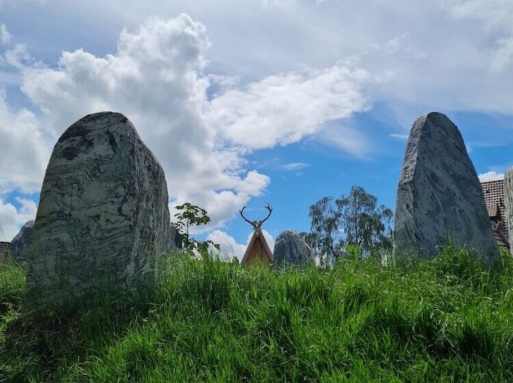 호텔 Seminarhaus Arya Maitreya