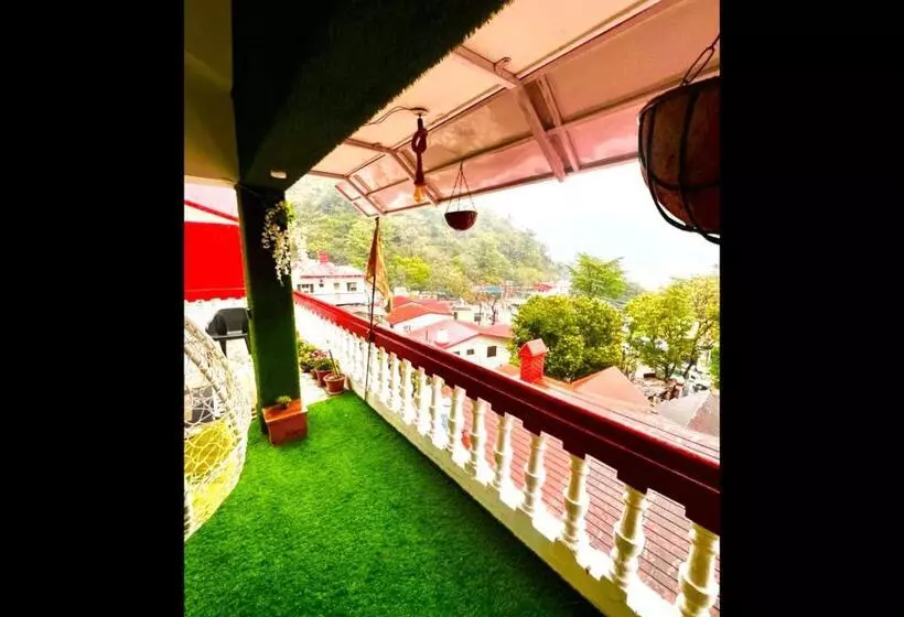 ホテル The Vyom Villa