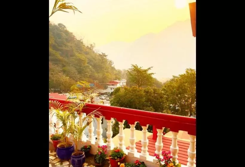 ホテル The Vyom Villa