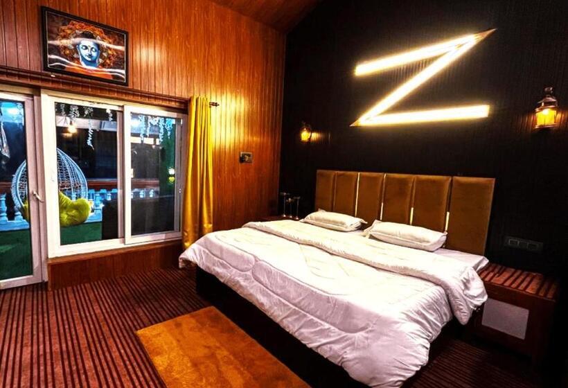 هتل The Vyom Villa