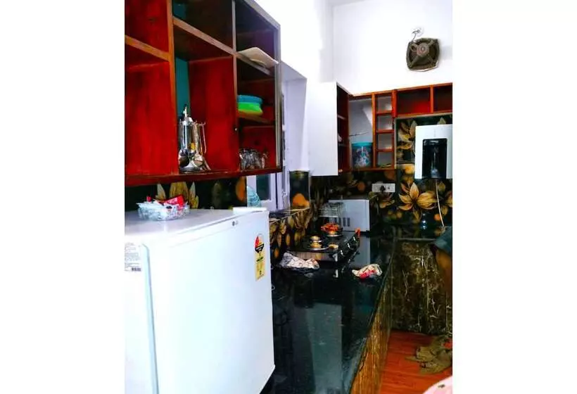 ホテル The Vyom Villa