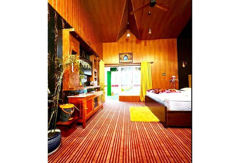 هتل The Vyom Villa