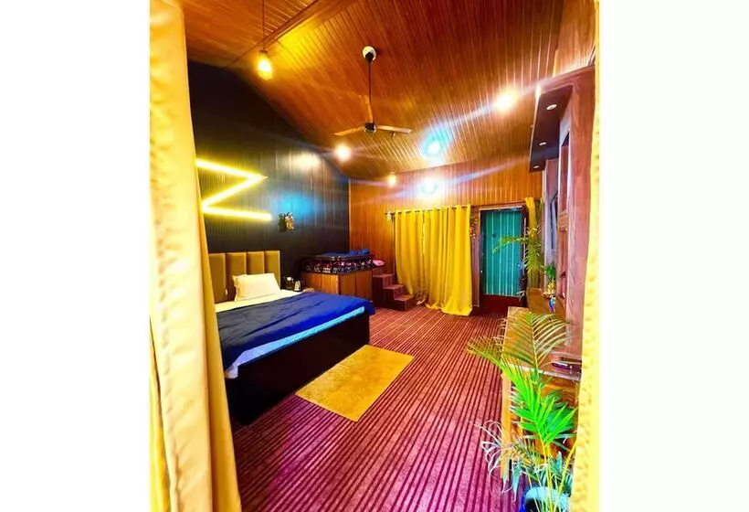 ホテル The Vyom Villa