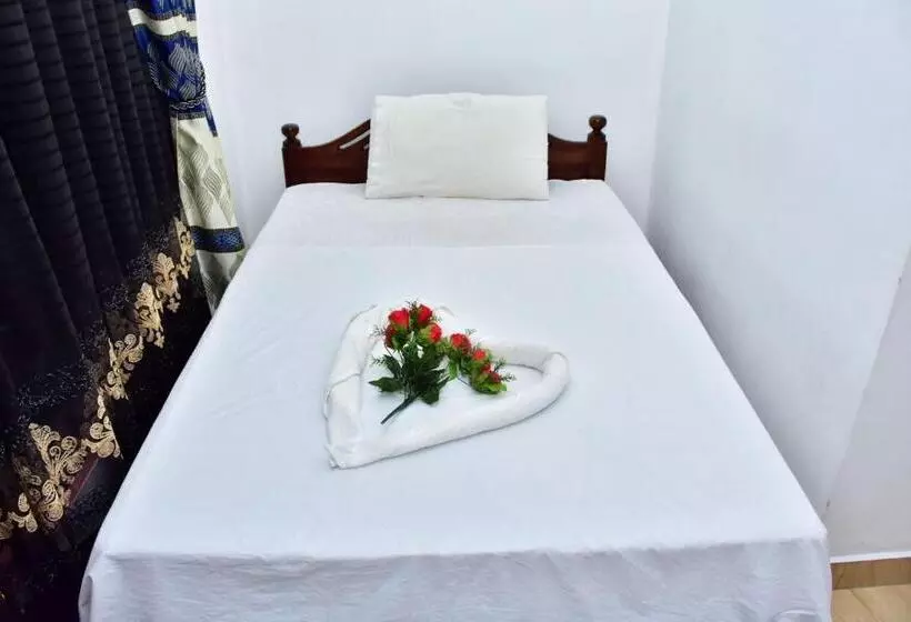 Hotelli Treatooo Lake Resort