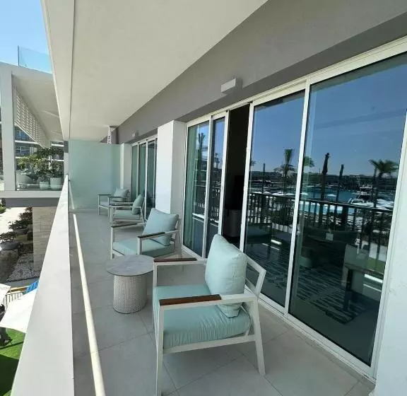 هتل Vida Marina Resort Marassi