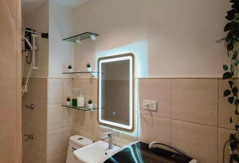 Paradise Realm Condotel