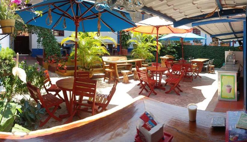 Pension (Hôtel basse catégorie) Casa Turística Jardín El Edén