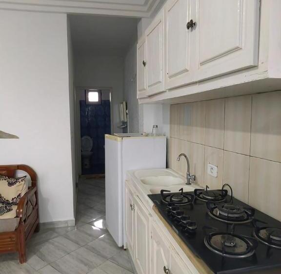 بنسيون Dar Haja Zekia