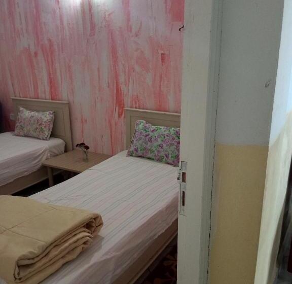 بنسيون Dar Haja Zekia