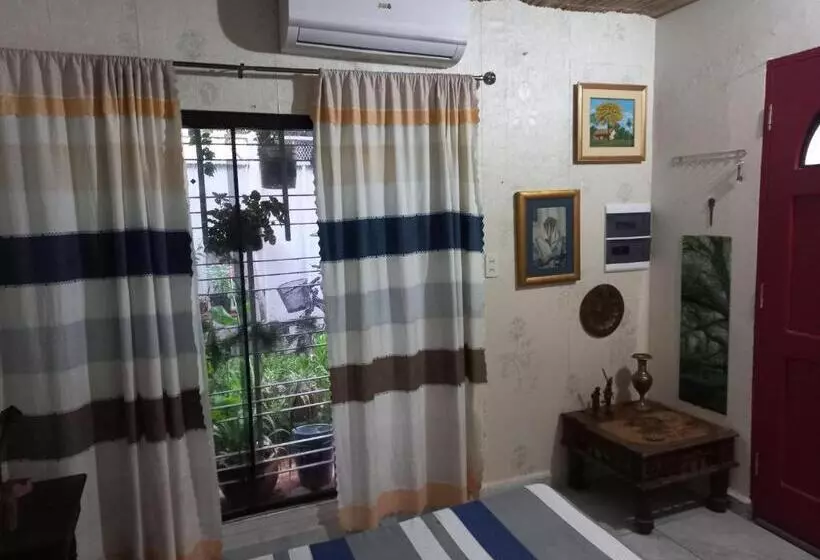 Majatalo La Petite Maison De Diana