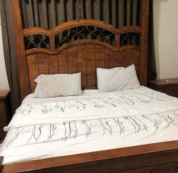پانسیون Vorano Guest House Khi