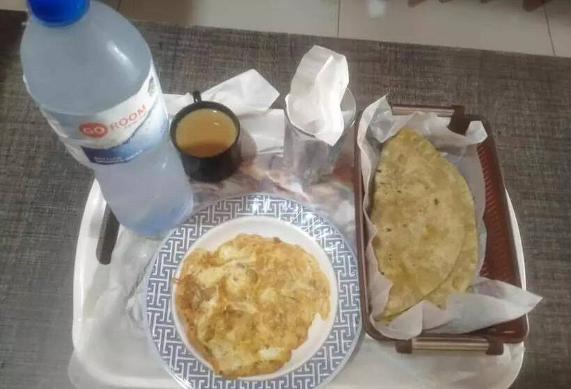 پانسیون Vorano Guest House Khi