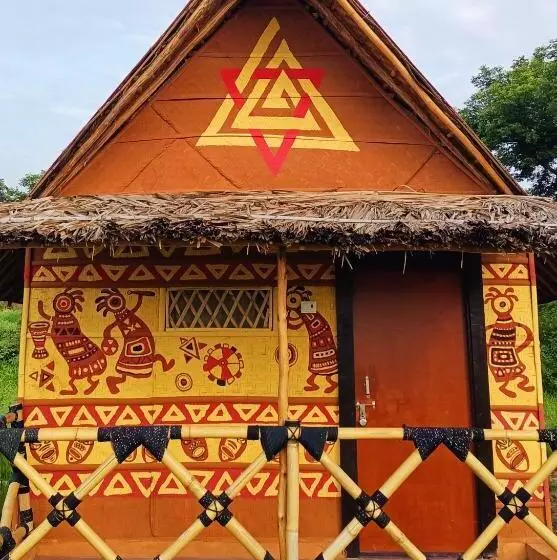Lomakeskus Bodhi Sattva Yoga   Monk Stay