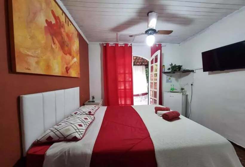 ユースホステル Cabanas Espada De São Jorge