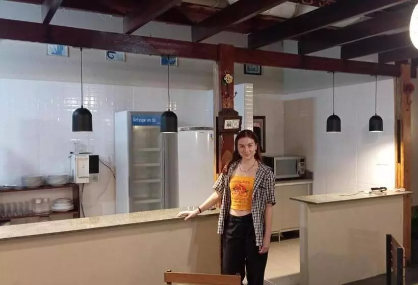 Angatu Hostel Service