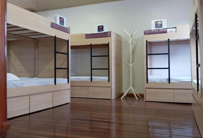 Angatu Hostel Service