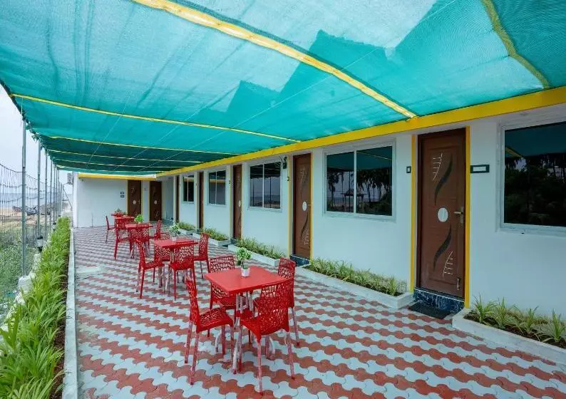 Hotelli Auro Beach Resort