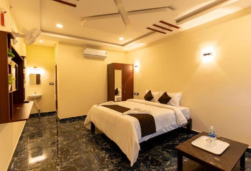 Hotel Auro Beach Resort