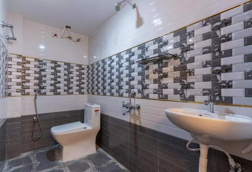 Hotelli Auro Beach Resort