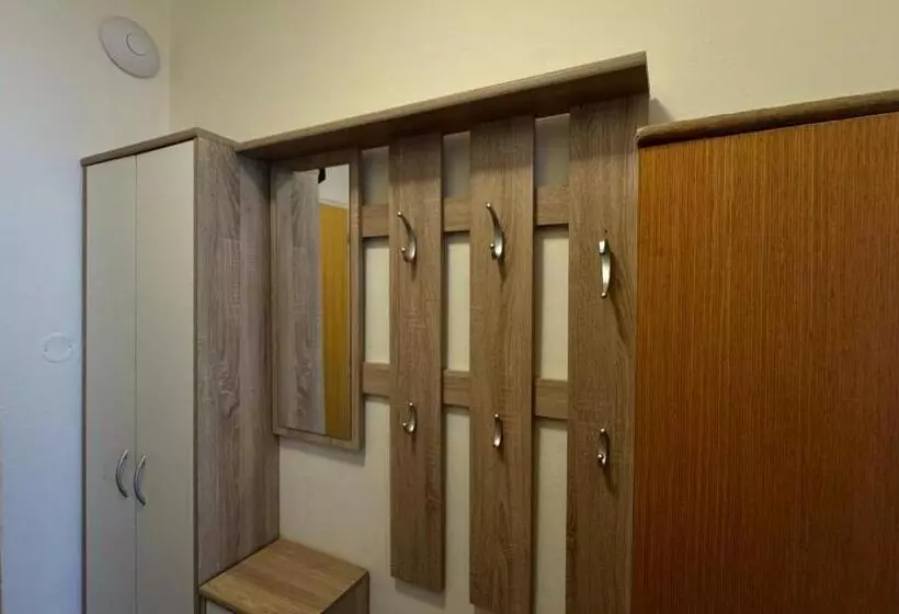 Hotelli Garni Fontána
