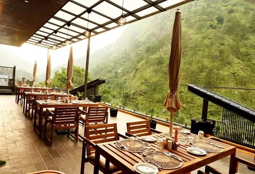Hotelli Noah Villa