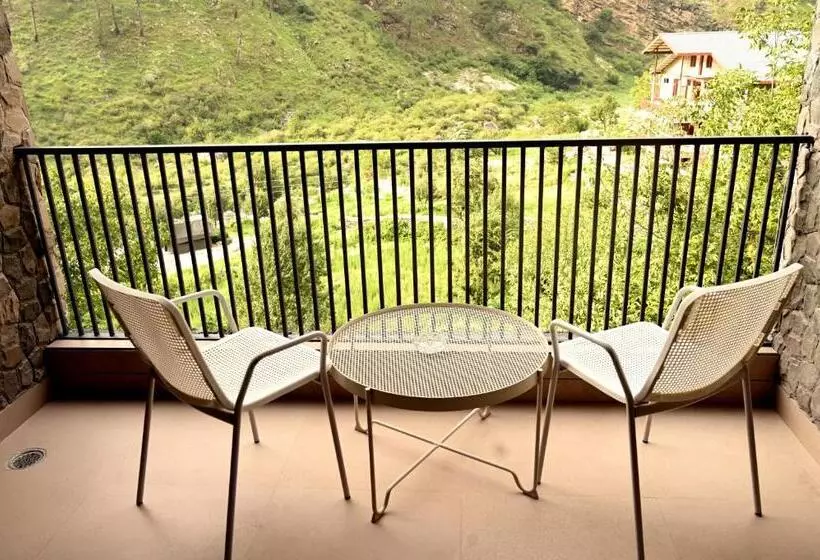 Hotelli Noah Villa