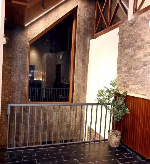 Hotelli Noah Villa