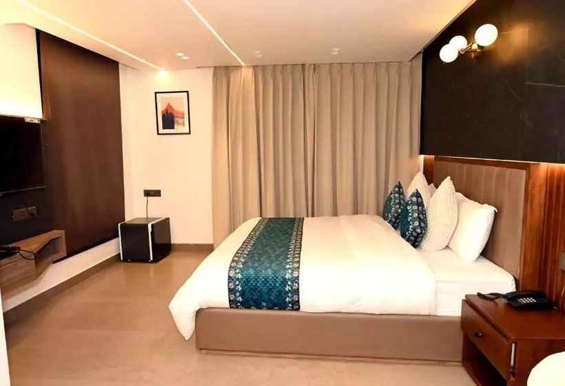 Hotelli Noah Villa
