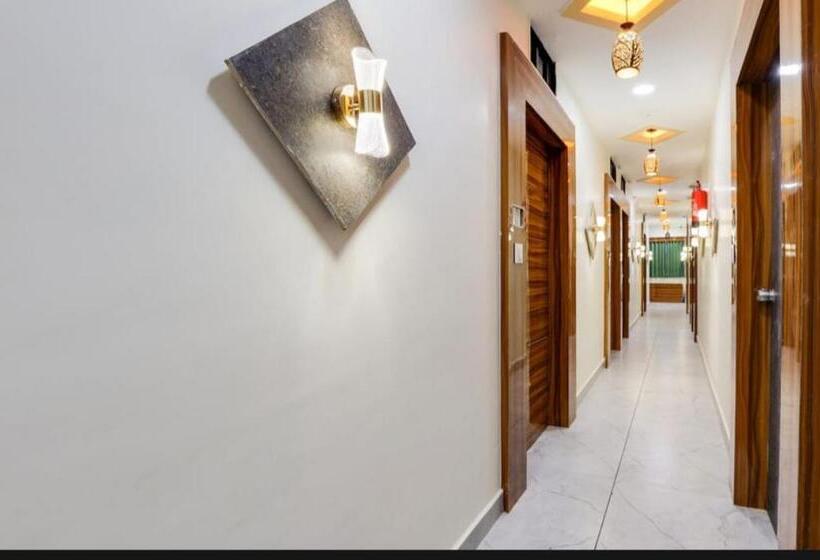 בית מלון כפרי Sagun Inn Cg Road