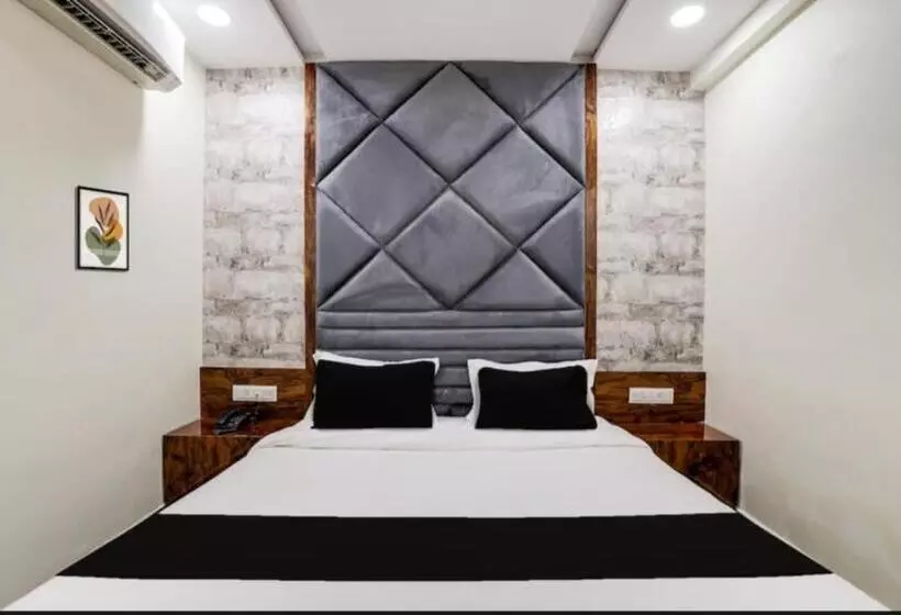 ホテル Sagun Inn Cg Road