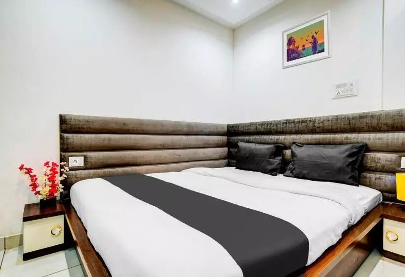 Super Hotel O Green Wood