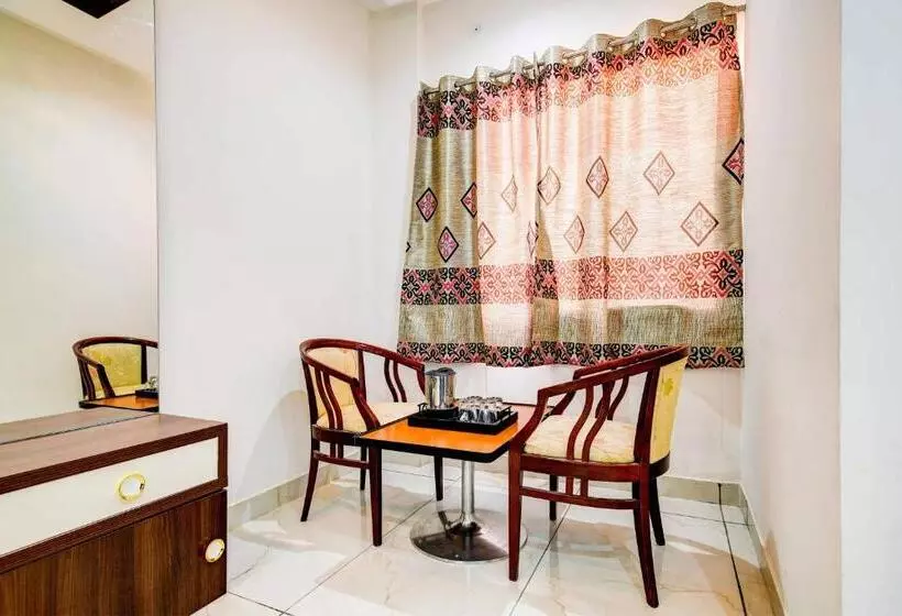 Super Hotel O Green Wood