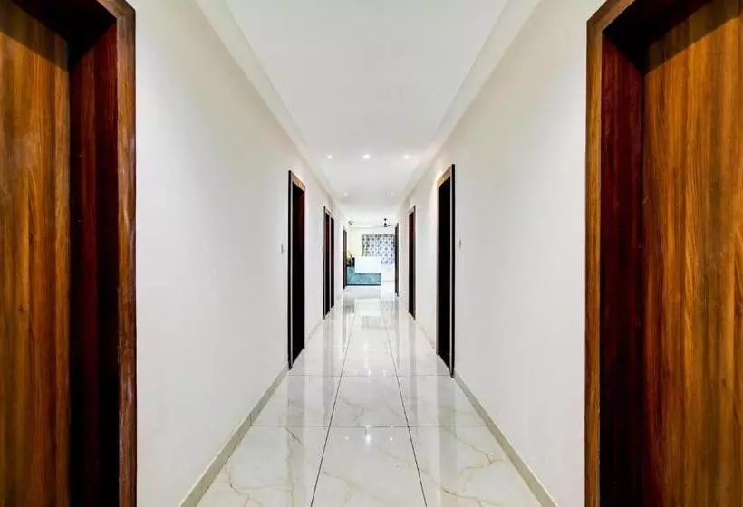 Super Hotel O Green Wood