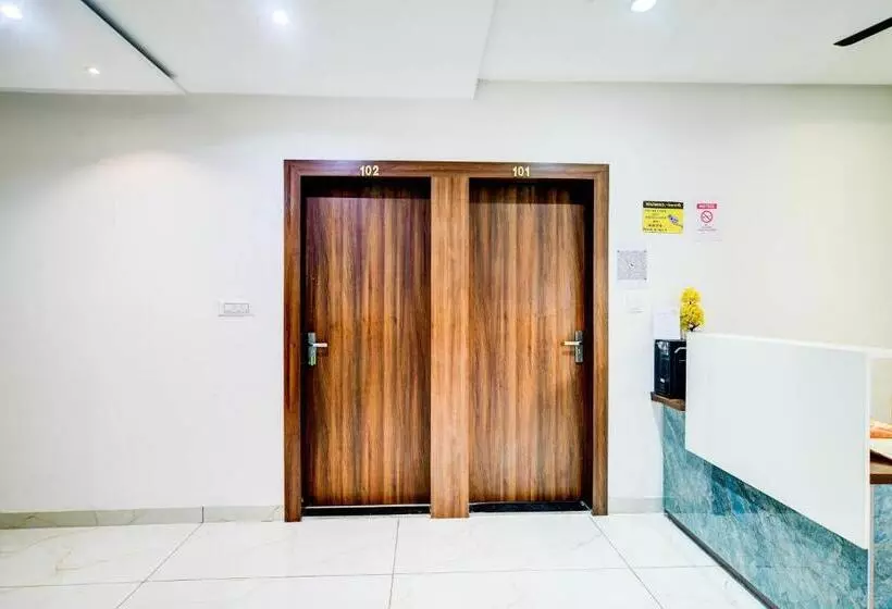 Super Hotel O Green Wood