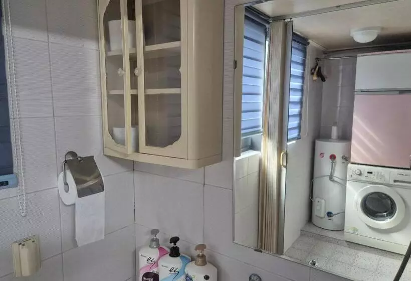 پانسیون Petit House